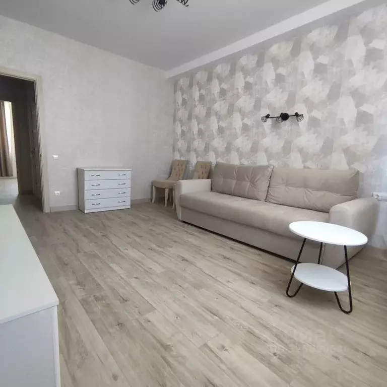 2-к кв. Крым, Симферополь ул. Батурина, 131 (60.0 м) - Фото 2