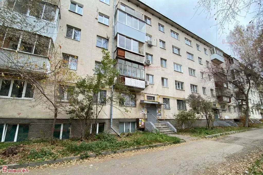 3-к. квартира, 63 м, 1/5 эт. - Фото 1