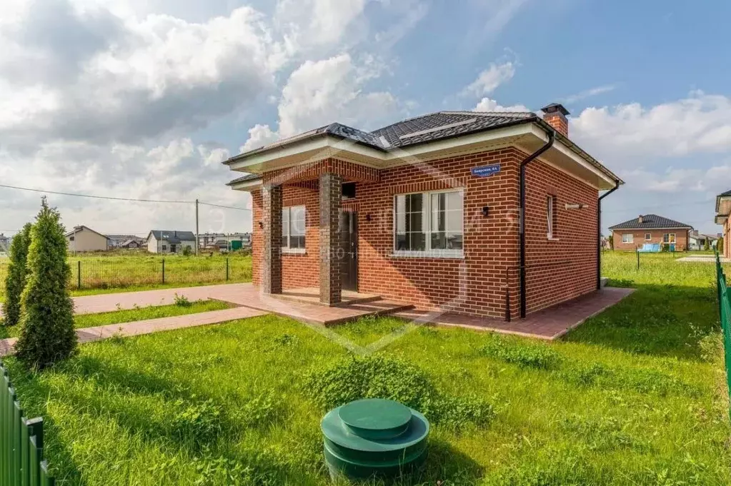 Дом в Калининградская область, Гурьевский муниципальный округ, пос. ... - Фото 1