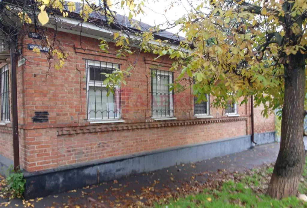 Дом в Ростовская область, Ростов-на-Дону ул. Крупской, 39 (93 м) - Фото 1