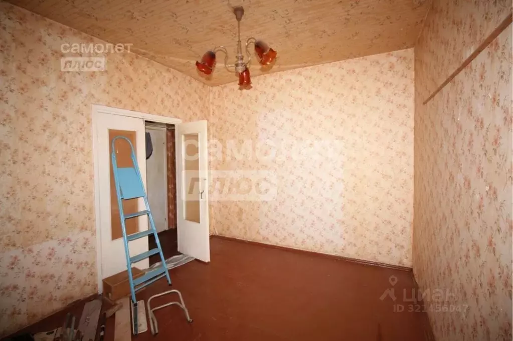 3-к кв. Архангельская область, Коряжма ул. Кирова, 25 (60.2 м) - Фото 0