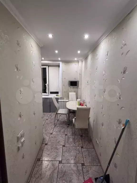 2-к. квартира, 50 м, 3/9 эт. - Фото 1