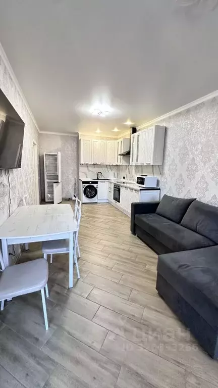 2-к кв. Краснодарский край, Краснодар Любимово мкр, 2 (57.6 м) - Фото 1