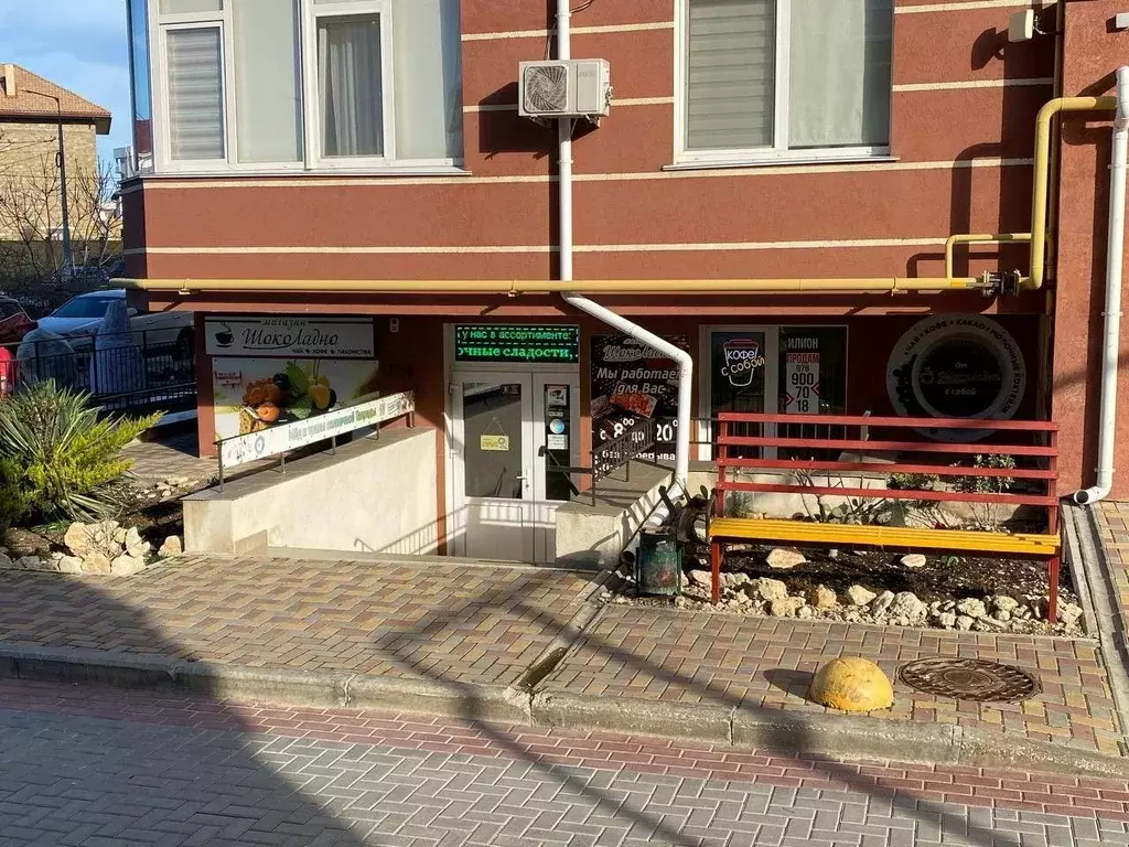 Помещение свободного назначения в Севастополь просп. Античный, 26к4 ... - Фото 1