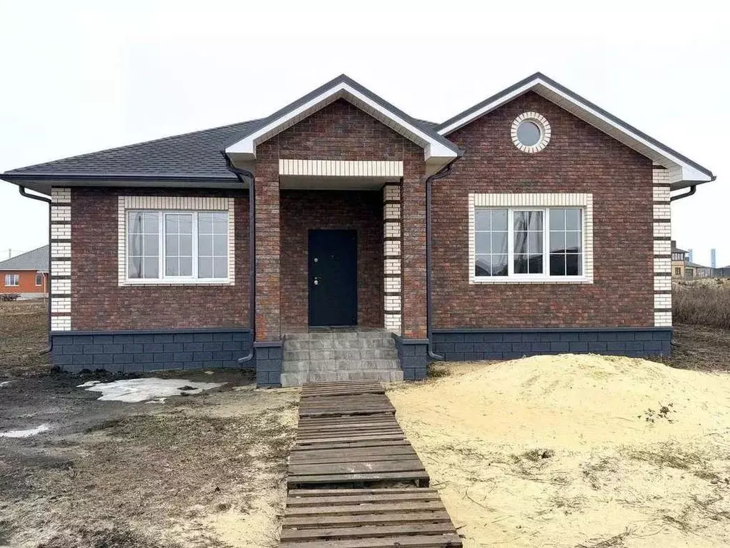 Дом в Белгородская область, Белгород ул. Николая Платонова (145 м) - Фото 1