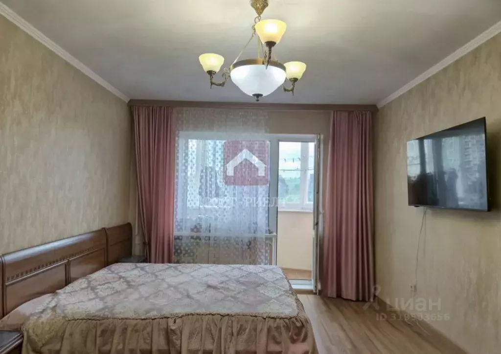 3-к кв. Саратовская область, Саратов ул. Имени С.Ф. Тархова, 27Б (81.7 ... - Фото 0