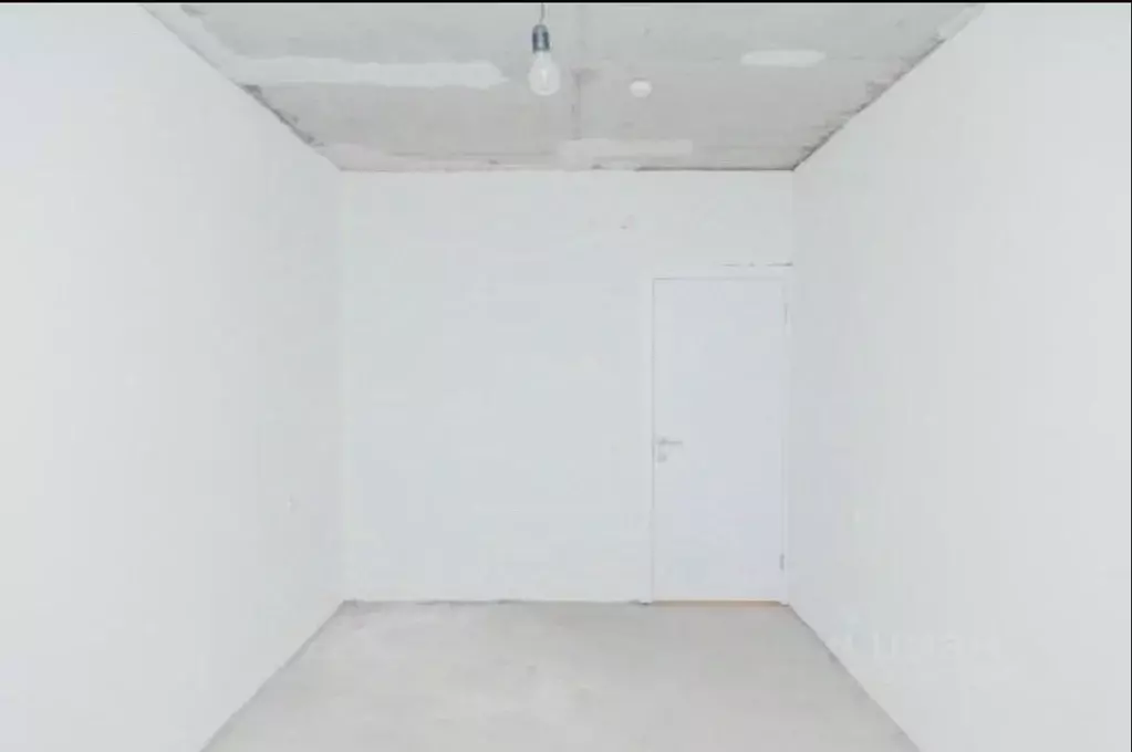 2-к кв. Саха (Якутия), Якутск ул. Севастопольская, 21/1 (57.0 м) - Фото 1