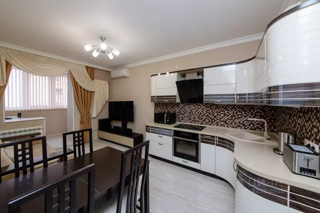 3-к кв. Московская область, Подольск ул. Генерала Варенникова, 2 (80.1 ... - Фото 1