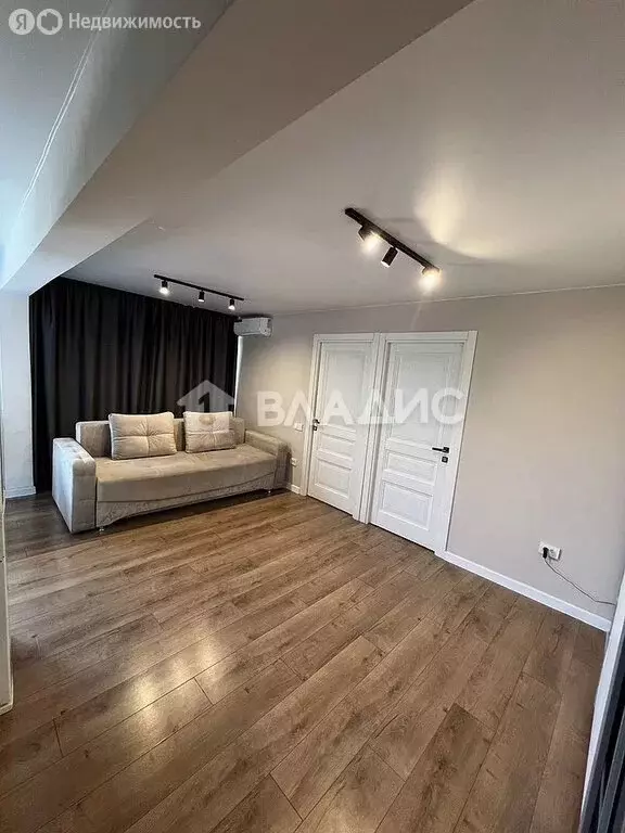 2-комнатная квартира: Улан-Удэ, улица Тулаева, 138 (44.9 м) - Фото 1