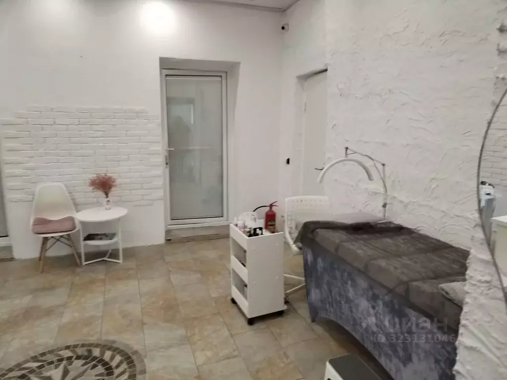 Помещение свободного назначения в Башкортостан, Уфа Айская ул., 61 (30 ... - Фото 2