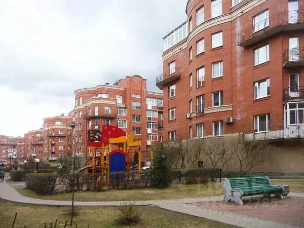 3-к кв. Санкт-Петербург ул. Композиторов, 10 (85.0 м) - Фото 0