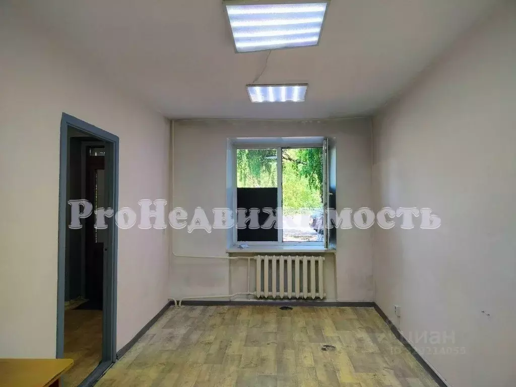 Офис в Тыва, Кызыл ул. Каа-Хем, 2 (26 м) - Фото 1