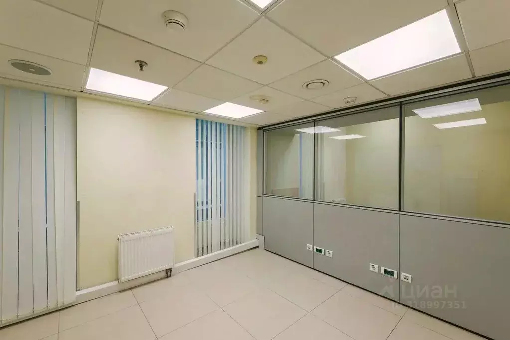 Помещение свободного назначения в Москва пер. Романов, 4 (300 м) - Фото 0