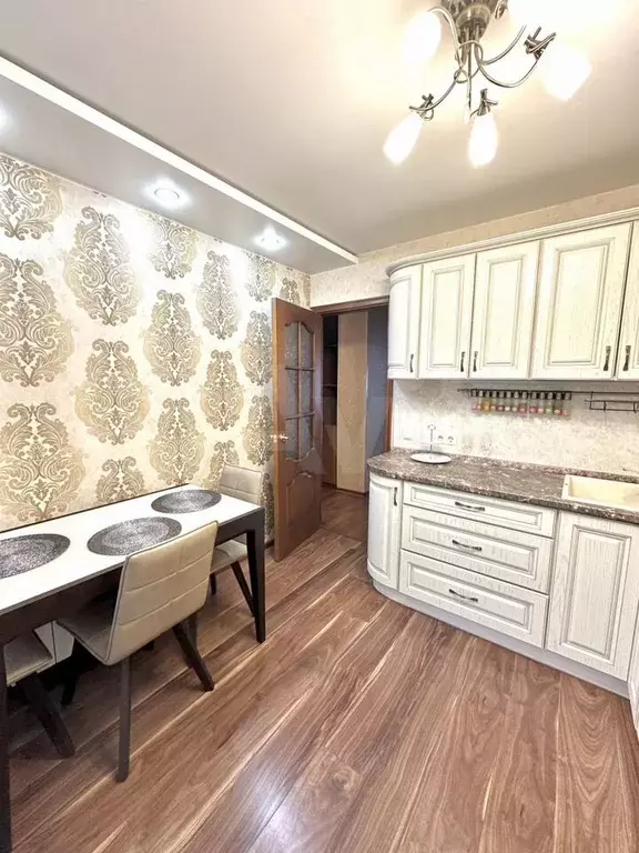 2-к. квартира, 60 м, 3/4 эт. - Фото 1