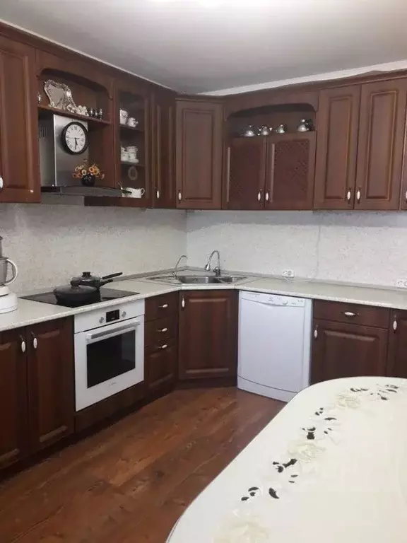 2-к кв. Краснодарский край, Геленджик ул. Маршала Жукова, 1к2 (62.0 м) - Фото 0