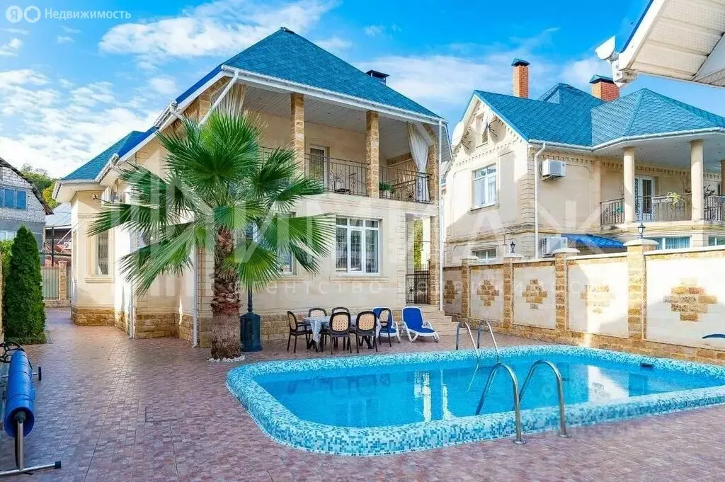 Дом в Сочи, улица Ленина (180 м) - Фото 0