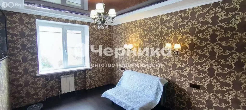 3-комнатная квартира: Кисловодск, Стародубовская улица, 25 (100 м) - Фото 1