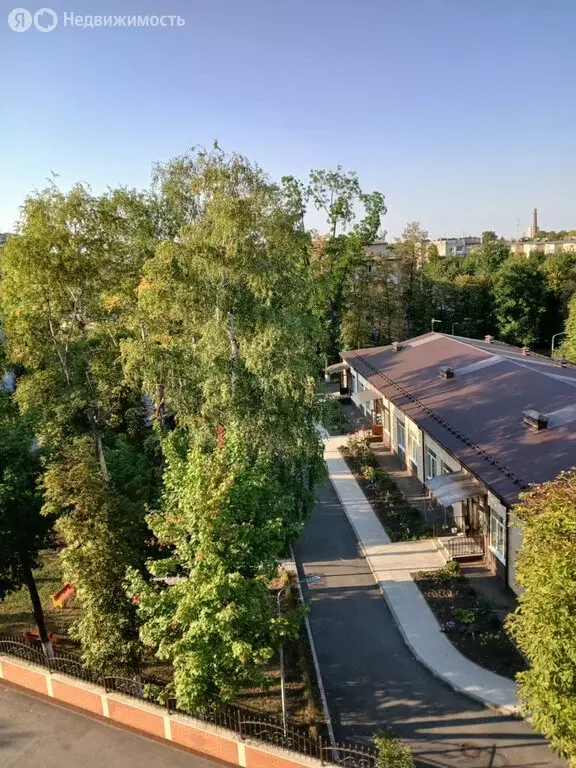 2-комнатная квартира: Владикавказ, проспект Коста, 288А (75 м) - Фото 0