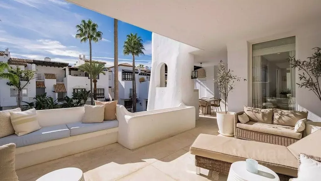 Таунхаус в Краснодарский край, Сочи Новый Сочи мкр, ул. Пирогова, 5/10 ... - Фото 2