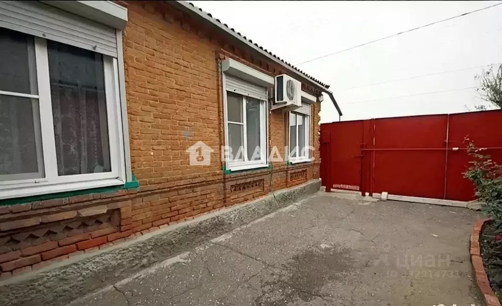 Дом в Краснодарский край, Ейск Нижнесадовая ул. (61 м) - Фото 1