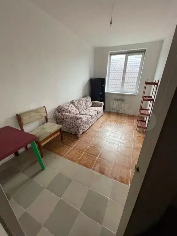 Комната 16 м в 2-к., 2/4 эт. - Фото 0