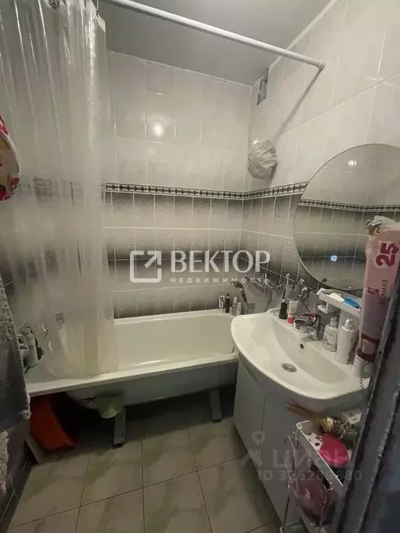 2-к кв. Ярославская область, Ярославль просп. Фрунзе, 61 (49.0 м) - Фото 1