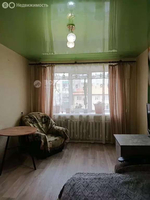 2-комнатная квартира: Вурнары, улица Карла Маркса, 2 (48 м) - Фото 1