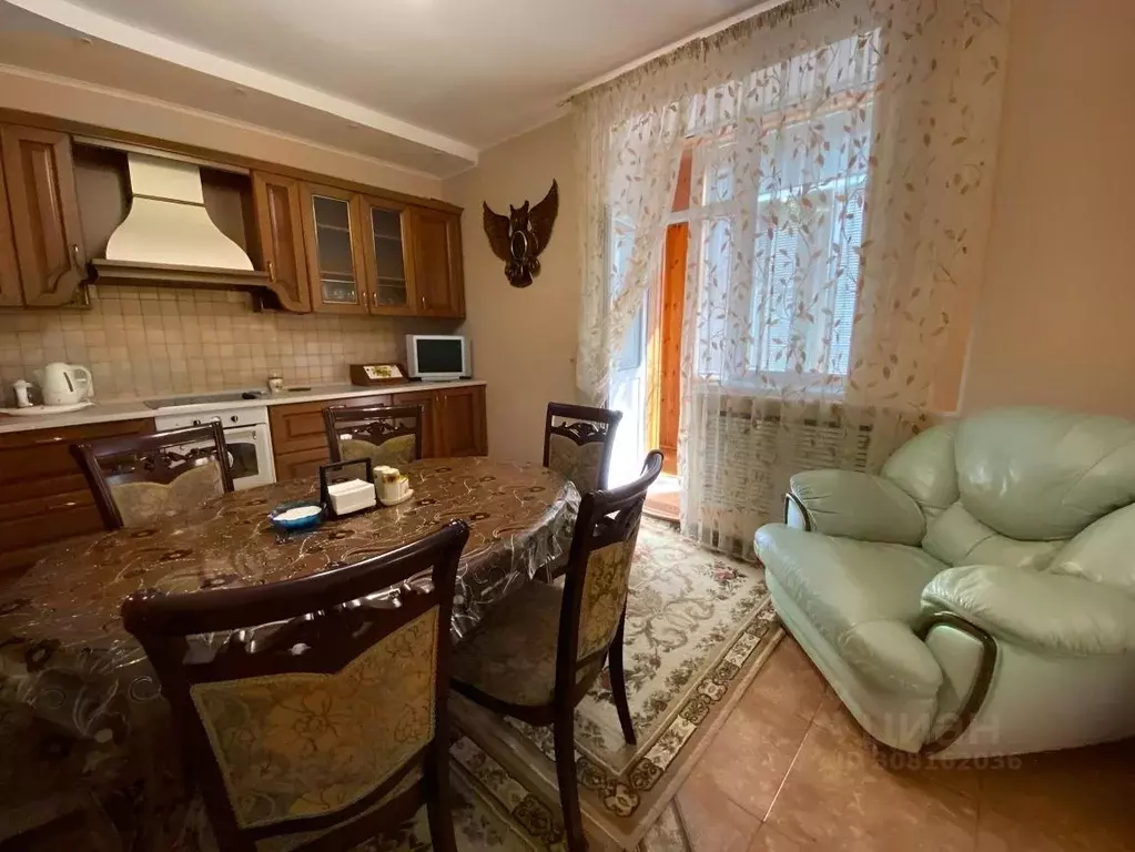 3-к кв. Татарстан, Казань ул. Некрасова, 38 (120.0 м) - Фото 1