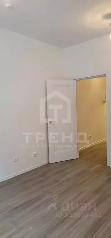 Студия Санкт-Петербург Октябрьская наб., 40 (21.6 м) - Фото 2