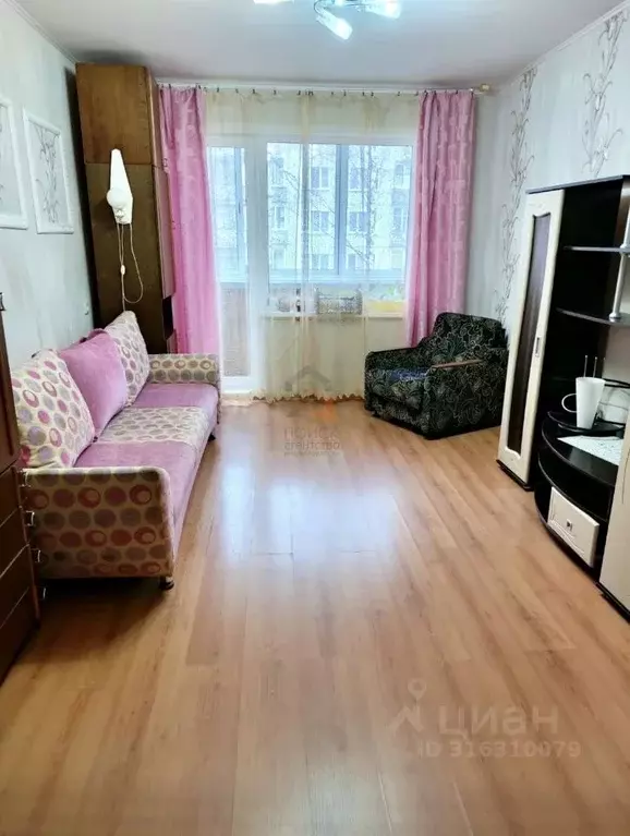 2-к кв. Кировская область, Киров Радужный мкр, ул. Индустриальная, 6А ... - Фото 1
