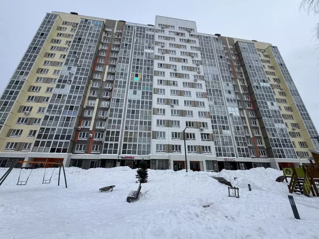 Студия Кировская область, Киров Коминтерновский мкр, ул. Торфяная, 13 ... - Фото 1