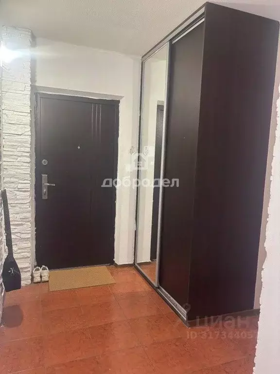 2-к кв. Свердловская область, Екатеринбург ул. Репина, 84 (48.9 м) - Фото 0