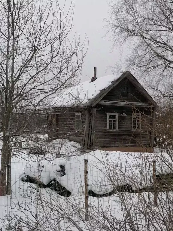 Дом в Ленинградская область, Бокситогорск пос. Крутик, ул. Полевая, 17 ... - Фото 2