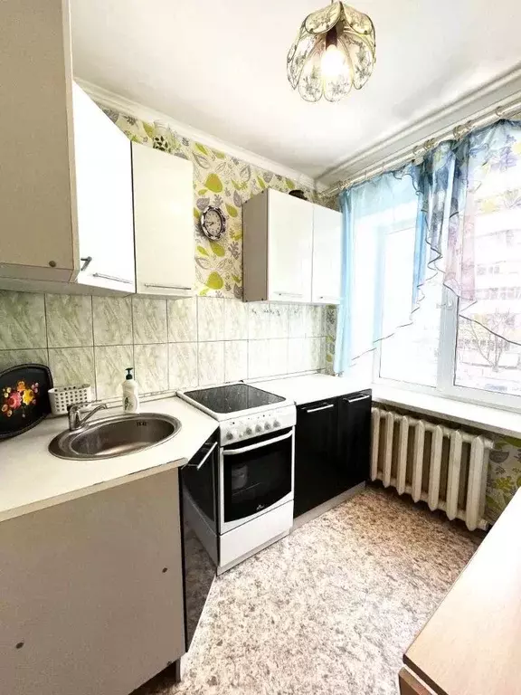 1-к кв. Сахалинская область, Южно-Сахалинск ул. Есенина, 11 (29.8 м) - Фото 1