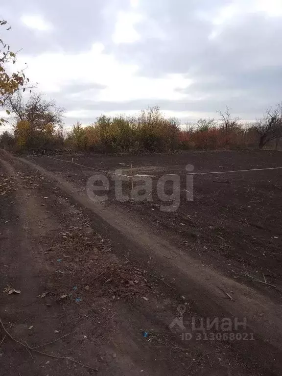 Участок в Ростовская область, Новочеркасск ул. Нарядная (6.26 сот.) - Фото 0