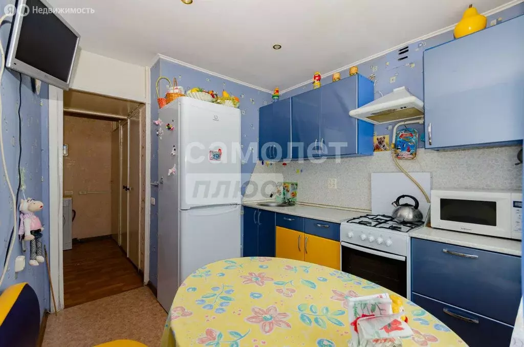 3-комнатная квартира: Челябинск, Комсомольский проспект, 52 (62.5 м) - Фото 2