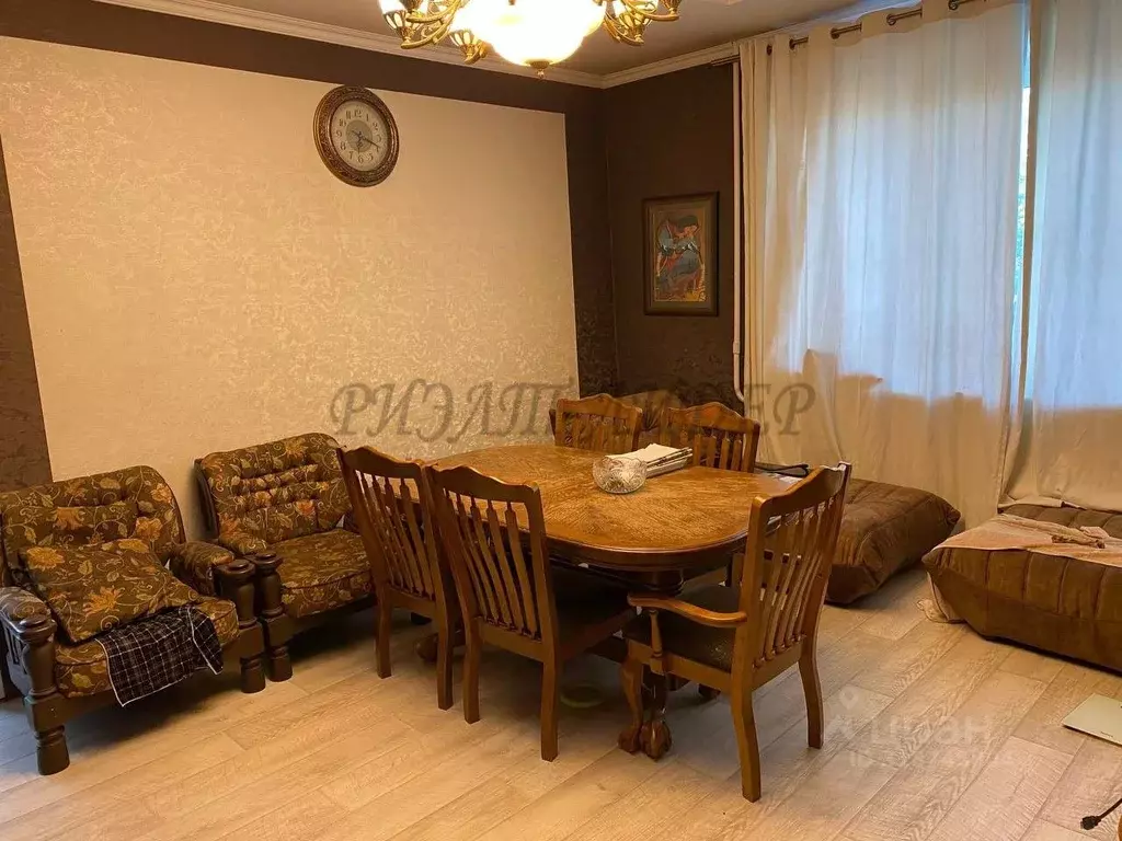 4-к кв. Алтай, Горно-Алтайск ул. Эркемена Палкина, 11 (99.4 м) - Фото 1