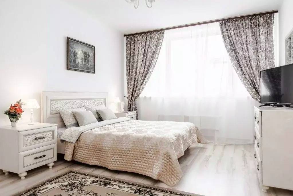 2-к кв. Свердловская область, Екатеринбург ул. Степана Разина, 2 (55.0 ... - Фото 0