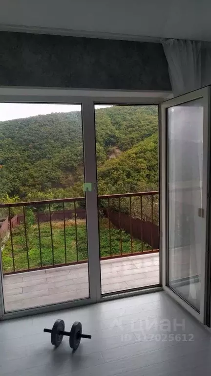 Дом в Краснодарский край, Новороссийск Днестровская ул. (153 м) - Фото 0