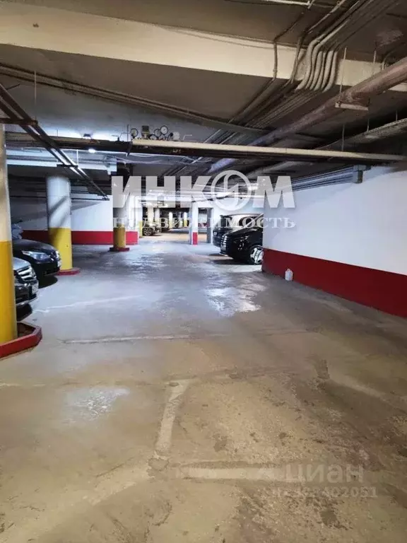 Гараж в Москва ул. Архитектора Власова, 20 (11 м) - Фото 1