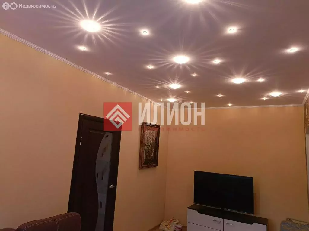 2-комнатная квартира: Севастополь, улица Надежды Краевой, 9 (41.2 м) - Фото 1