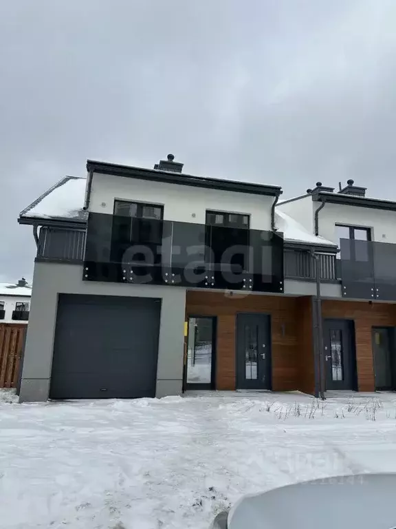 Таунхаус в Тюменская область, Тюмень ул. Фармана Салманова (145 м) - Фото 1