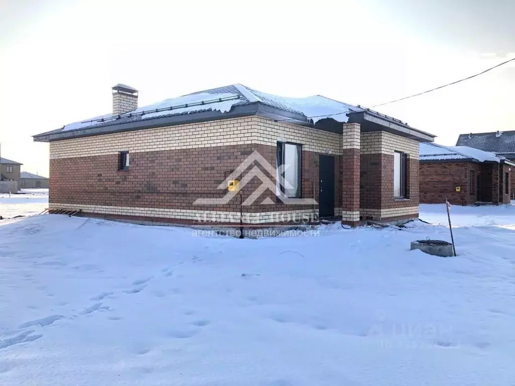 Дом в Татарстан, Лаишевский район, с. Сокуры ул. Музейная (100 м) - Фото 1