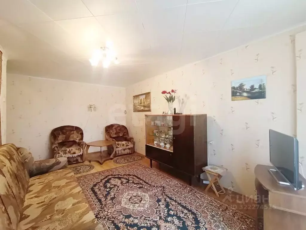 2-к кв. Смоленская область, Вязьма Московская ул., 12 (45.5 м) - Фото 1