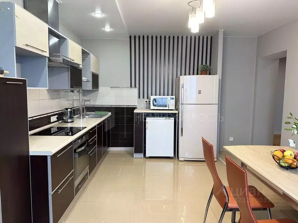 4-к кв. Тюменская область, Тюмень Широтная ул., 112к2 (137.3 м) - Фото 1