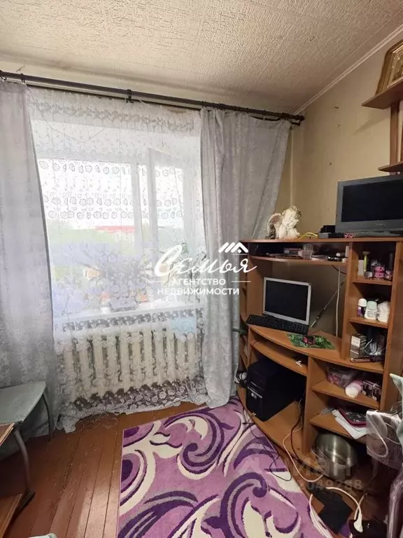 Комната Тюменская область, Заводоуковск ул. Комарова, 42 (13.0 м) - Фото 2