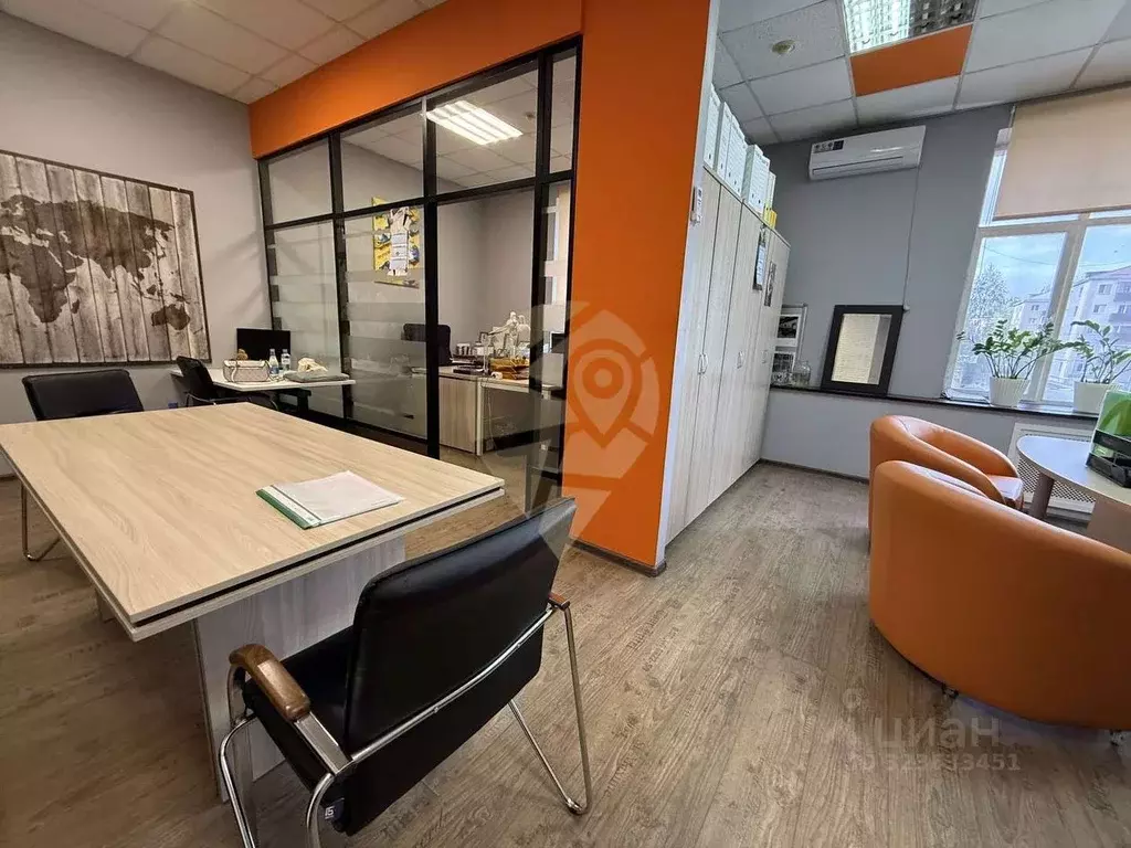 Офис в Белгородская область, Старый Оскол Комсомольский просп., 73 (43 ... - Фото 1