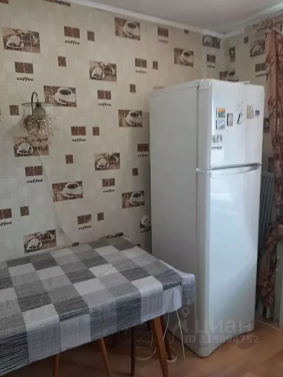 2-к кв. Саратовская область, Энгельс Энгельс-1 мкр, 79 (54.0 м) - Фото 2