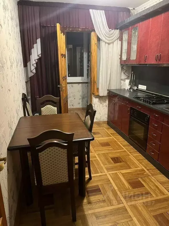 3-к кв. Крым, Симферополь ул. Героев Сталинграда, 15 (67.0 м) - Фото 1