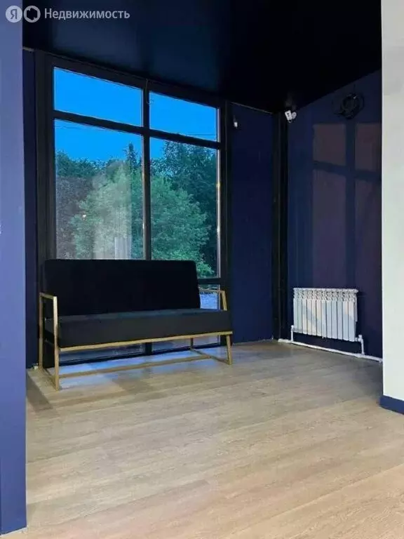 Помещение свободного назначения (1400 м) - Фото 1